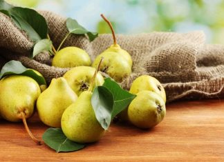 How many Calories in a Pear