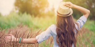 3 Best Oils For Hair Growth That Will Fix All Your Hair Issues oils for hair